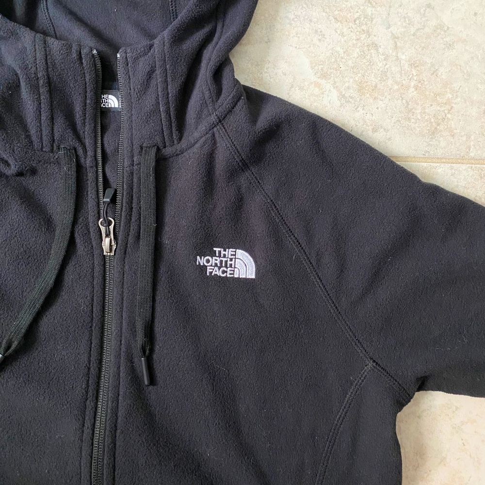 The North Face Hooded Glacier Fleece